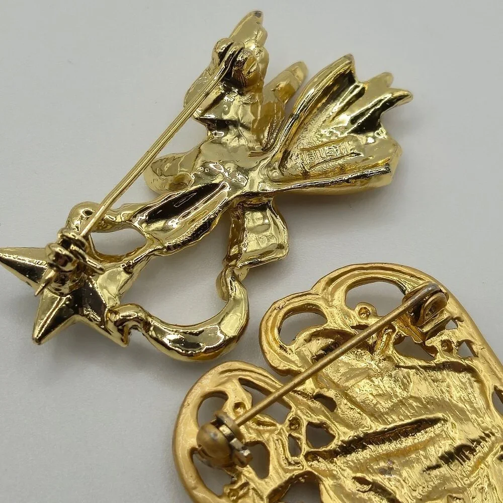 Festive Joy Holiday Gold Tone Angels Religious Faith Christian Brooch Pins‎ 2PC